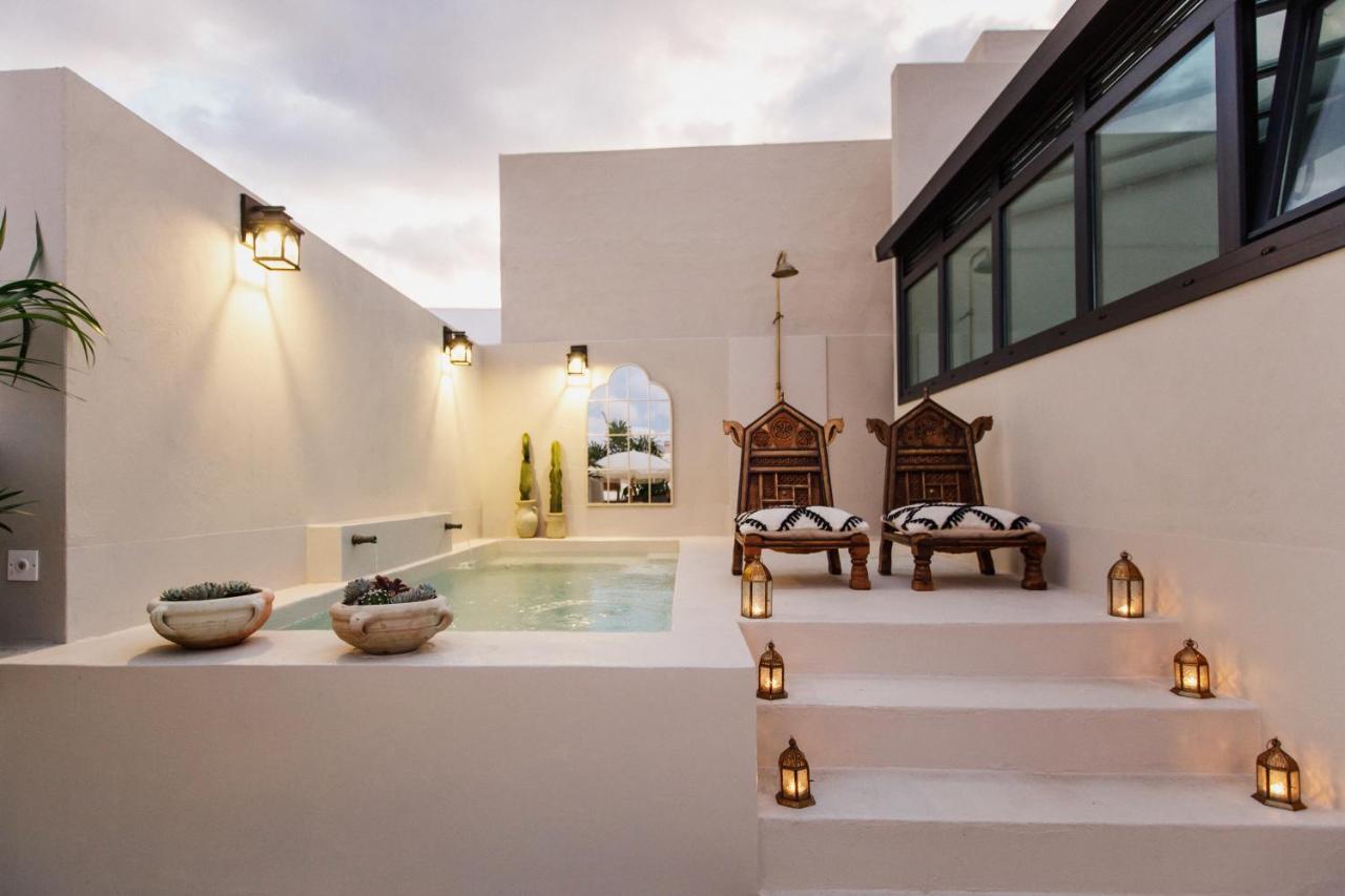La Colonial Suites Apartamentos De Lujo ลาสปัลมาส เด กรานคานาเรีย ภายนอก รูปภาพ